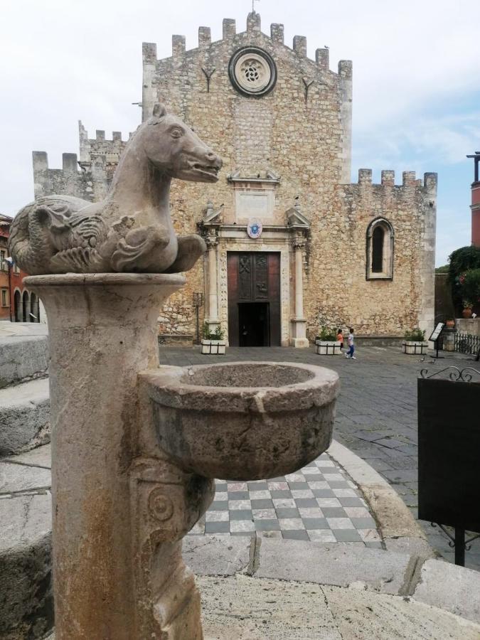 Un Passo Dal Duomo Apartment Taormina Exterior foto